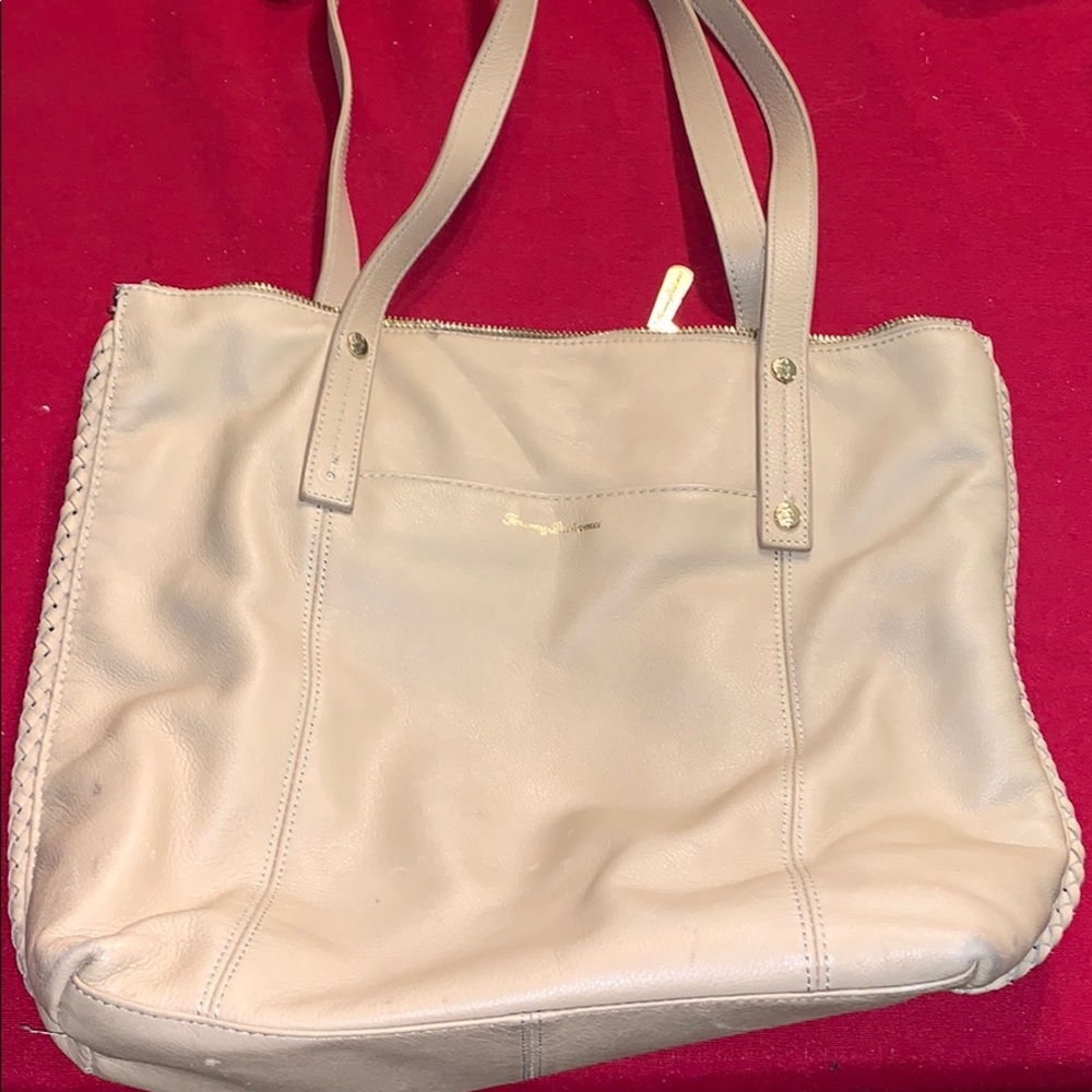 Tommy Bahama Tan Leather Purse
